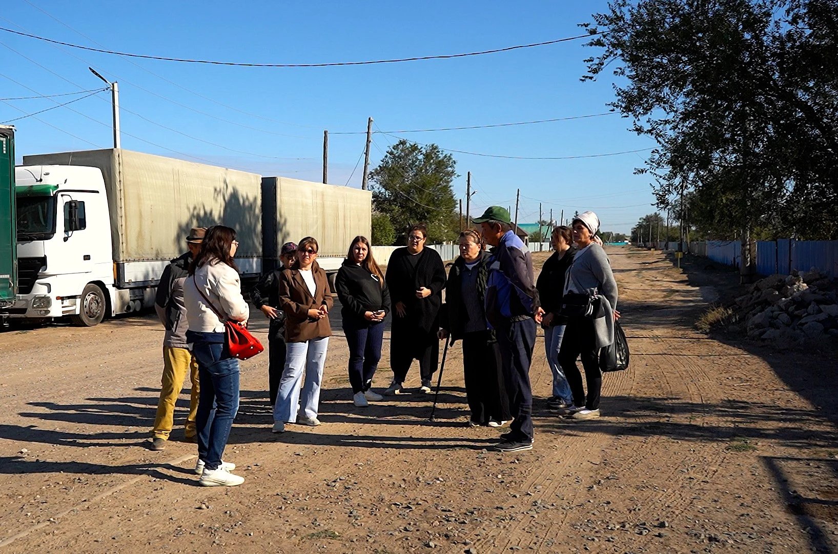 БҚО-да ауыл тұрғындары қалаға қатынау үшін автобус сұрайды